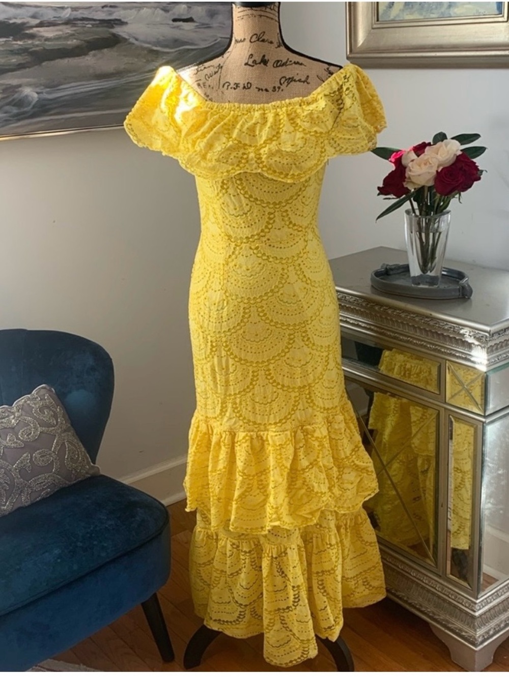 Gianni Bini Yellow Off-Shoulder Lace Ruffle Maxi Dress size 4-6